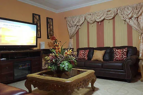Top Brass Ocean View Vacation Rental Boscobel 3*,  Jamaica